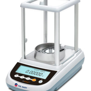 Interne Kalibrierung Analysenwaage YG1070 // YG1074